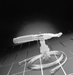 Nebulizer Kit Small Volume 3ml Universal Anti-Drool "T" Mouthpiece by Sunset Healthcare