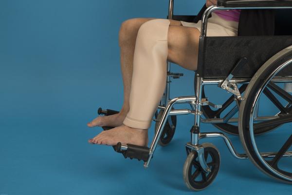 Shin Knee Tube Protector Dermasaver By HipSaver